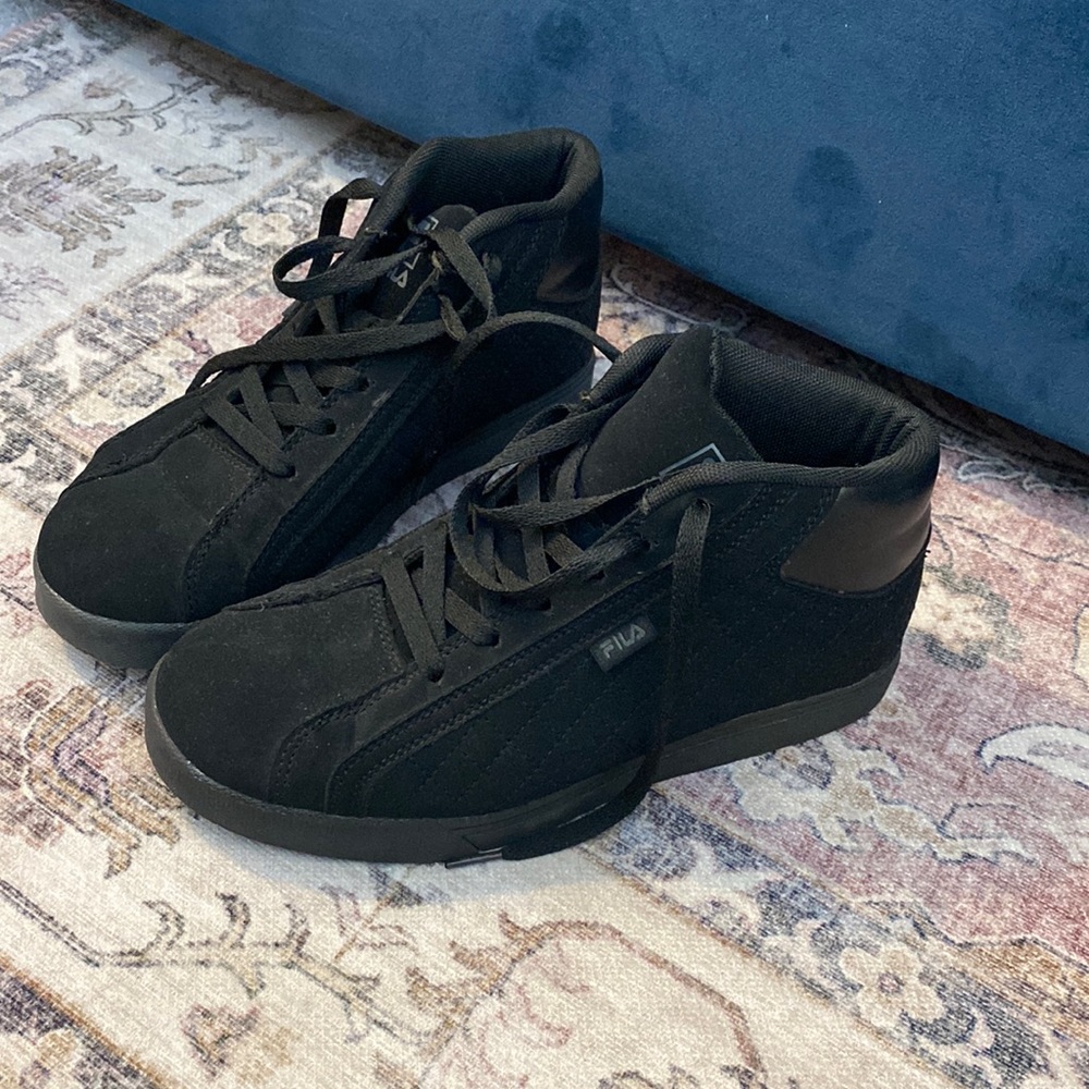 black fila high tops